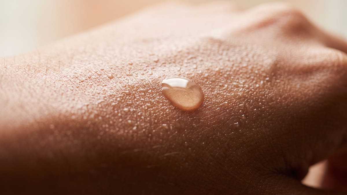 Anti-Aging Done Right: Starting Early, Without Overdoing It